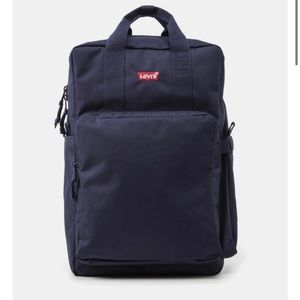 Levi’s large navy blue backpack with zip
